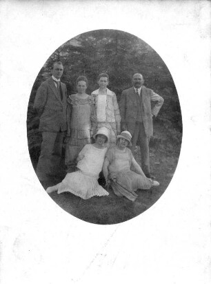 Gruppenbild im Freien