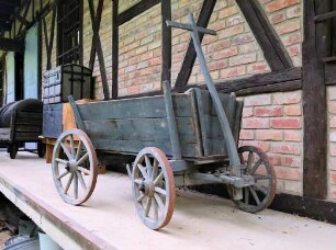Leiterwagen im Eigenbau