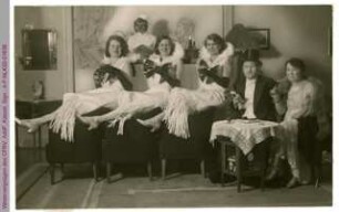Ruderbar beim Wintervergnügen des Casseler Frauen-Ruder-Vereins im Bootshaus