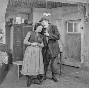 Sorbisches Volkstheater: Bauernliebe : Bautzen. Deutsch-Sorbisches Volkstheater. Szene aus einem Theaterstück