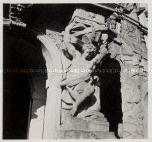 Das hunderttürmige Prag, Schloss Troja, Stiege (Detail)