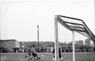 Fußballspiel Rastatt - Karlsruhe beim Bietigheimer Sportfest.