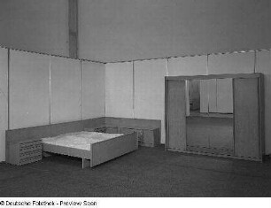 Schlafzimmer (Modell 8050)