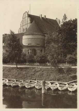 Lötzen. Ostpreußen. Ansicht der Burg Lötzen, einer um 1390 errichteten Ordensburg des Deutschen Ordens