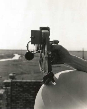 Sextant (Baujahr 1956; VEB Präzisionsmechanik Freiberg). Ostseebad Wustrow, Seefahrtschule