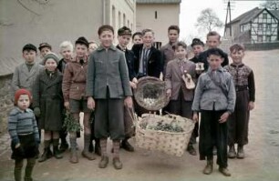 Gruppenbild mit Kindern