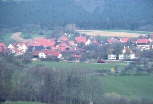 Maitis-Hohenstaufen Empfangsgebäude Kleinlok Baureihe 333 Nahgüterzug