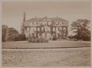 Perlin. Gutshaus (1750/1850)