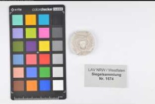 Siegler: Ahaus. Überlieferungsart: Nachbildung. Stoff: Gips. Farbe: ungefärbt Form: rund. Durchmesser: 28 mm Art: Typ: Umschrift: