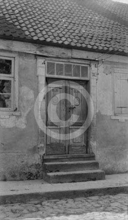 Portal eines Wohnhauses in Goldingen