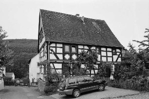 Wohnhaus; Schmitten, Usinger Straße 21