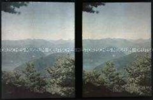 Blick vom Monte Generoso auf die Alpen und den Luganer See