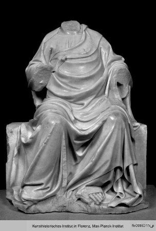 Sitzender Evangelist