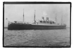 Deutschland (1923), Passagier- und Frachtschiff (reefer), Hamburg-Amerikanische Packetfahrt-Actien-Gesellschaft, Hamburg, Bau-Nr. 405