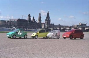Systemcar- und Kabinenräder : Systemcar- und Kabinenräder. Eigenaufträge und Studienarbeiten, Modelle im Maßstab 1 : 5. Video- und Fotosession am Königsufer in Dresden