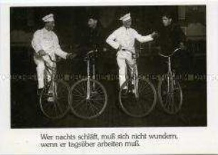 Postkarte mit historischem Foto und Spruch