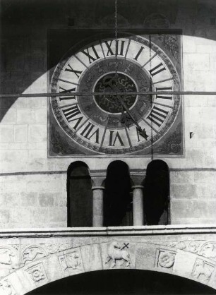 Hauptportal des Doms S. Maria Matricolare, Ausschnitt