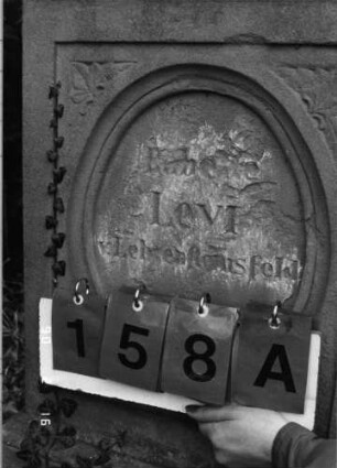 Grabstein 158A