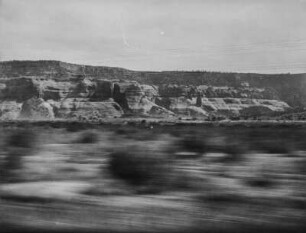 New Mexico : Blick aus dem Zug auf eine Landschaft in New Mexico