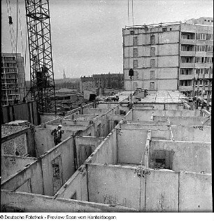 Neubaugebiet, Baustelle, Neubauten, Übergabe an Mieter, ...