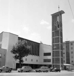 Einweihung der Zionskirche (Erlöserkirche) in der Hermann-Billing-Straße 11.