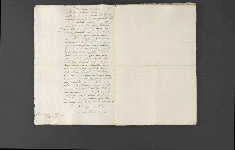 Schriftwechsel zwischen Pfalzgraf Wolfgang und Herzog Christoph von Württemberg bezüglich der von Herzog Albrecht V. von Bayern aufgenommenen Gerüchte, der Pfalzgraf plane den Verkauf einiger Ämter des Herzogtums Neuburg.