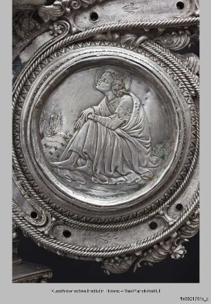 Altarkreuz : Zwei Heilige