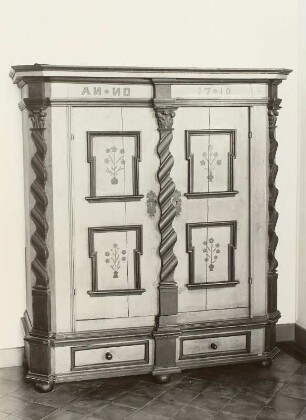 Schrank, Schwerin