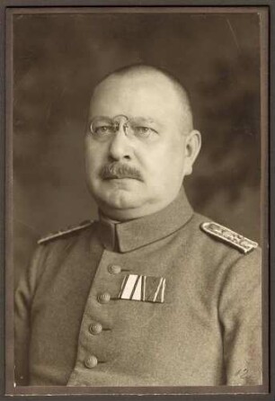 Klöpfer, Eduard