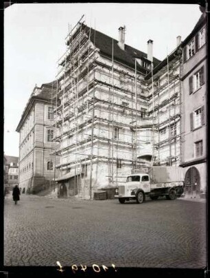 Geschäftshaus am Marktplatz, eingerüstet 1952