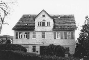 Ehemalige Hofapotheke (Wohnhaus); Birstein, Schloßstraße 3