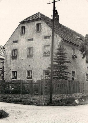 Wohnhaus in Hochkirch : Domske w Bukecach