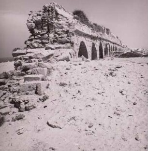 Israel, Ruine e. römischen Aquädukts, Caesarea maritima