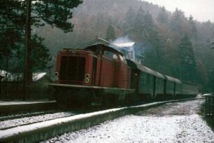 Hirsau Lok 211 334 E2704 HOR-PF B4yg-Wagen Bnb-Wagen