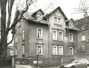 Dresden-Trachau, Wilder-Mann-Straße 55. Wohnhaus. Straßenansicht mit Einfriedung
