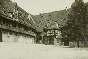 Bamberg, Alte Hofhaltung : Bamberg. Alte Hofhaltung. Nord-Westseite