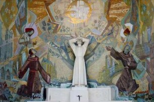 Frankreich. Midi Pyrenees. Hautes Pyrenees. Lourdes. Basilique du Rosaire. Aussen