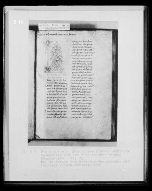 Anfang des Matthäus-Evangeliums mit Initiale. Folio 16
