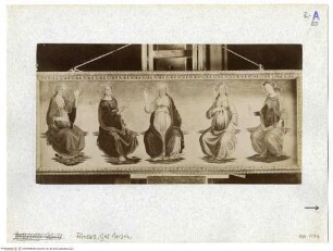 Fünf weibliche allegorische Figuren