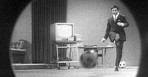 Gib mich die Kirsche! Die 1. deutsche Fußballrolle