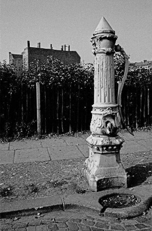 Berlin-Wedding : In Berlin-Wedding, Hochstrasse, Plumpe