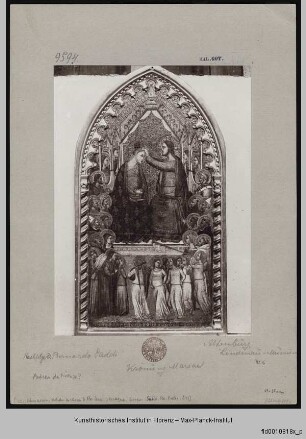Triptychon: Marienkrönung, Madonna mit Kind und Kreuzigung : Mitteltafel: Marienkrönung mit Heiligen und Engeln