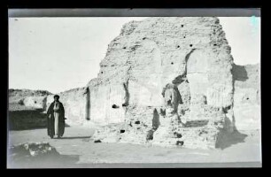 Grabung im al-Dschausaq al-Chaqani, Esplanade, Nordostecke