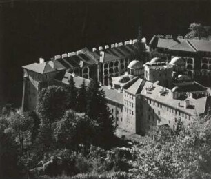 Bulgarien. Balkanländer, Rilagebirge. Rila-Kloster. Teilansicht von Nordosten aus der Vogelperspektive