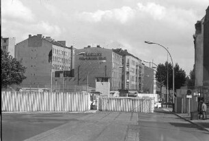 Berlin; Wedding: Müllerstraße; Passierstelle Mauer