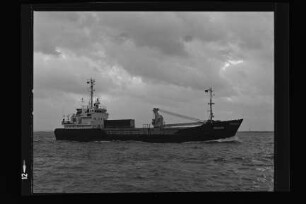 Rakow (1971), VEB Deutsche Seereederei, VEB Deutfracht, VEB Deutfracht - Seereederei Rostock (DSR), Deutsche Seereederei GmbH, Rostock