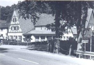 Hotel Landhaus Hirschsprung an der Paderborner Straße in Berlebeck