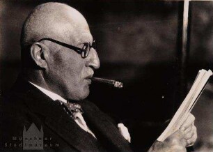 Ulm. Geheimrat Philipp Wieland (Inhaber Wieland-Werke Ulm, Schwiegervater der Fotografin)