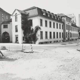 Postgebäude