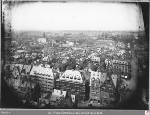Vom Domturm nach Norden über Braubachstraße 28-10 und die nörliche Altstadt zu Katharinen- und Liebfrauenkirche